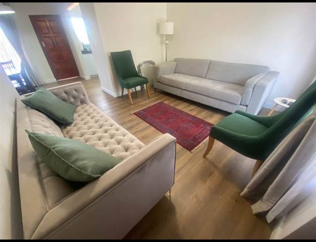 3 BEDROOM TOWNHOUSE FOR SALE IN FARRARMERE